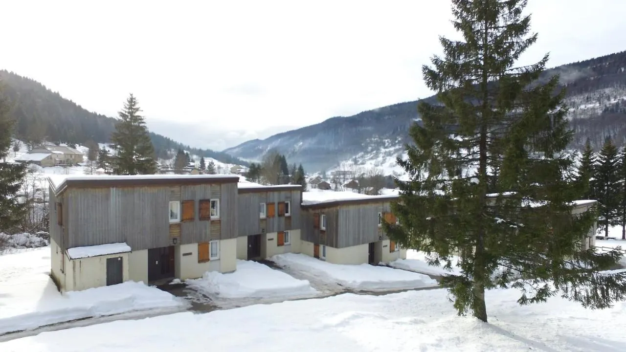 Vvf Les Monts Jura Hotel Lelex